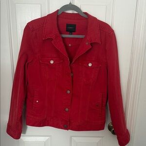 Liverpool Los Angeles Trucker Jacket in red washed stretch denim
